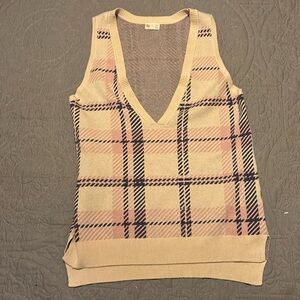SO Oversized Tan Plaid Sweater Vest Size Medium